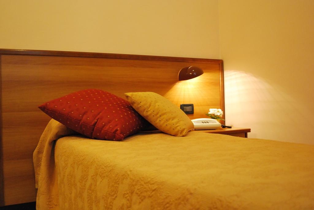 Hotel Galleano Лаїгуелья Номер фото