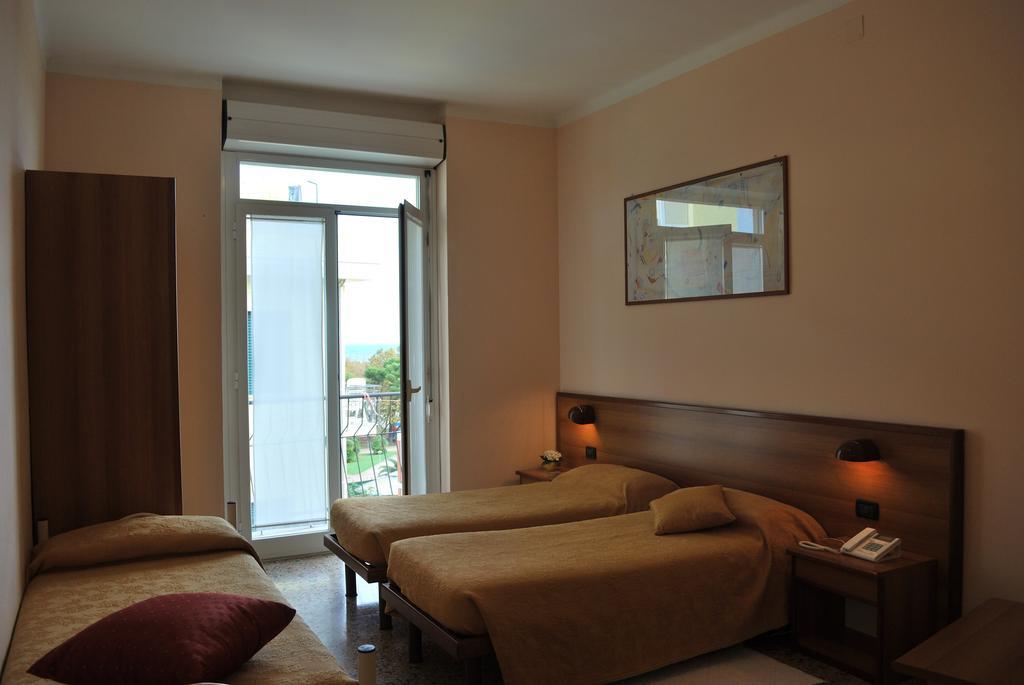 Hotel Galleano Лаїгуелья Номер фото