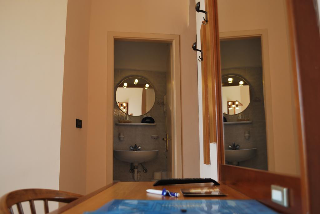 Hotel Galleano Лаїгуелья Номер фото